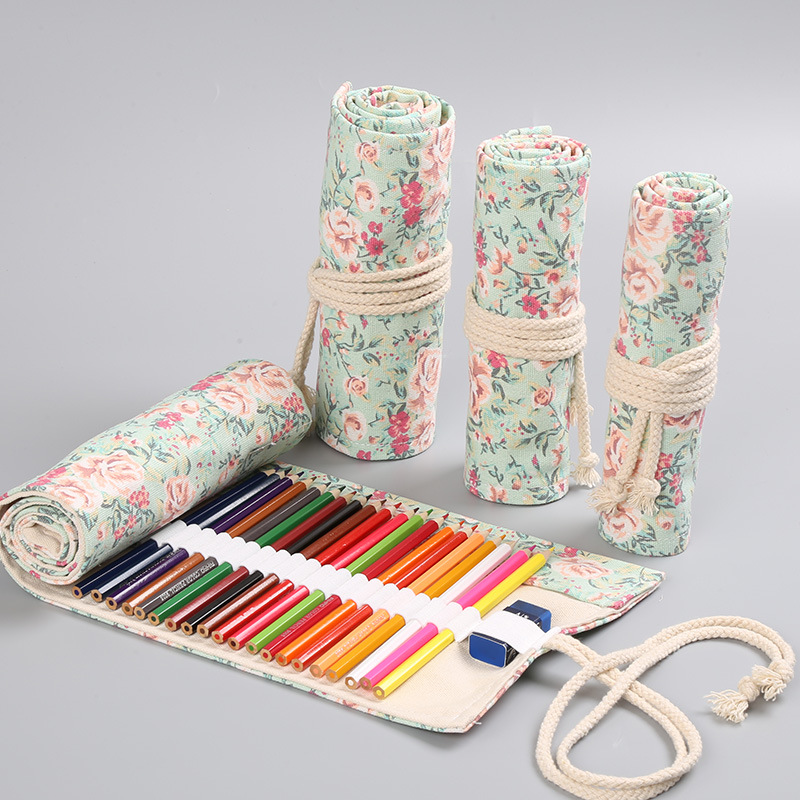 Stationery Warehouse - Estuche enrollable de lona Floral con